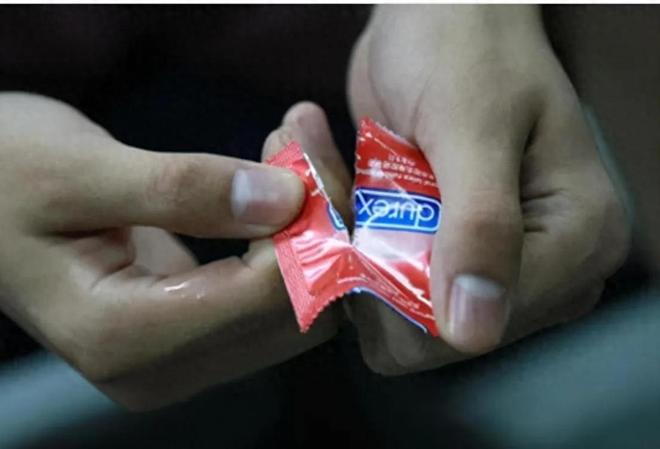 安全套没人买了情趣用品却卖爆了冰球突破豪华版一生含蓄的中国人(图4)